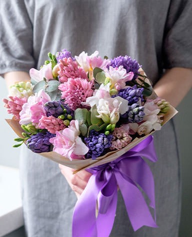 Бесплатная доставка цветов в Ивангороде